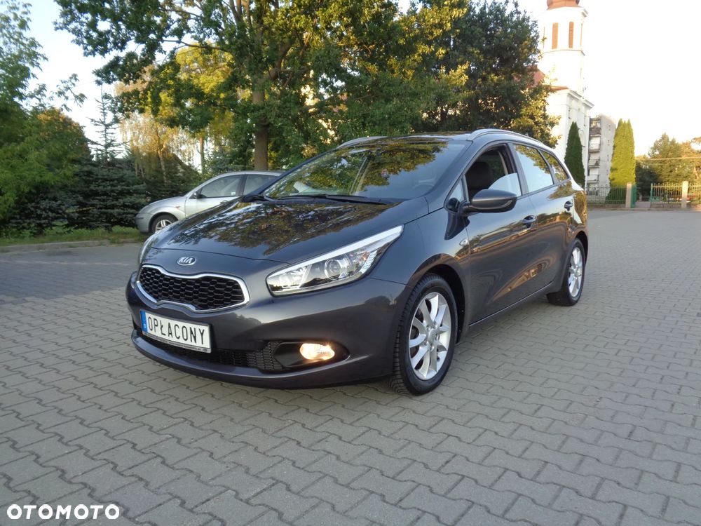 Kia Ceed 1.6 GDI Platinum Edition - 1