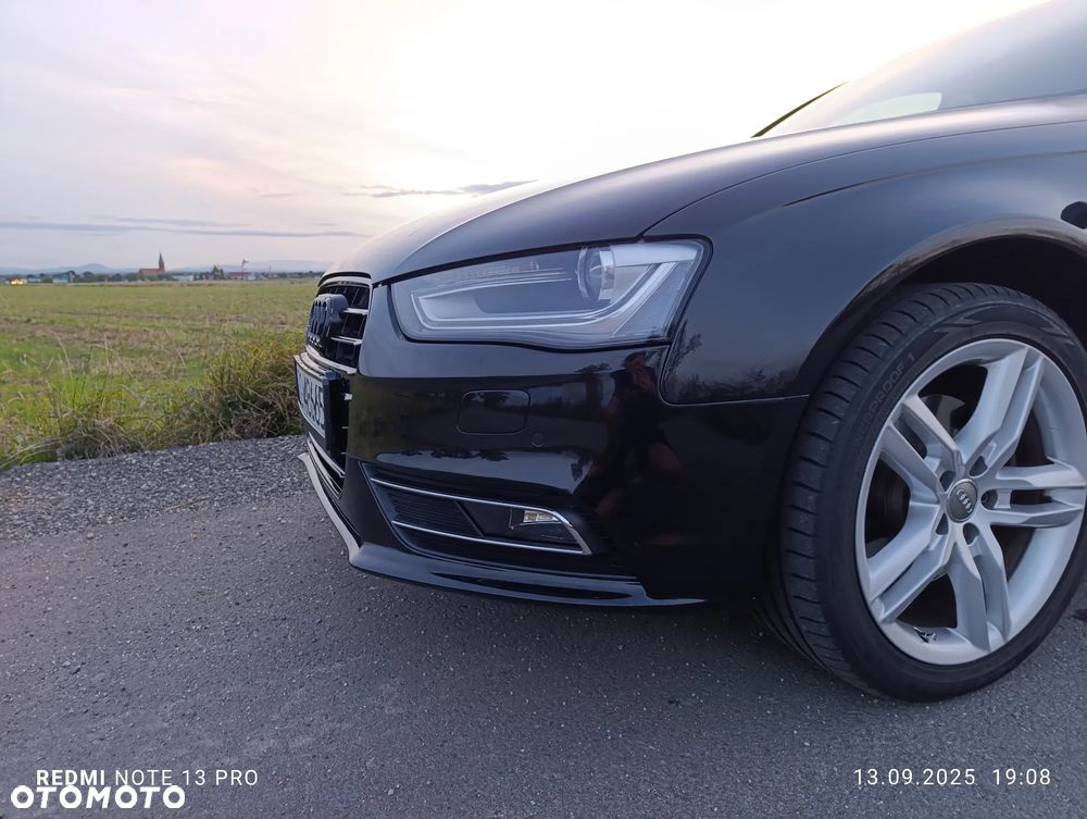 Audi A4 Avant 2.0 TDI - 9
