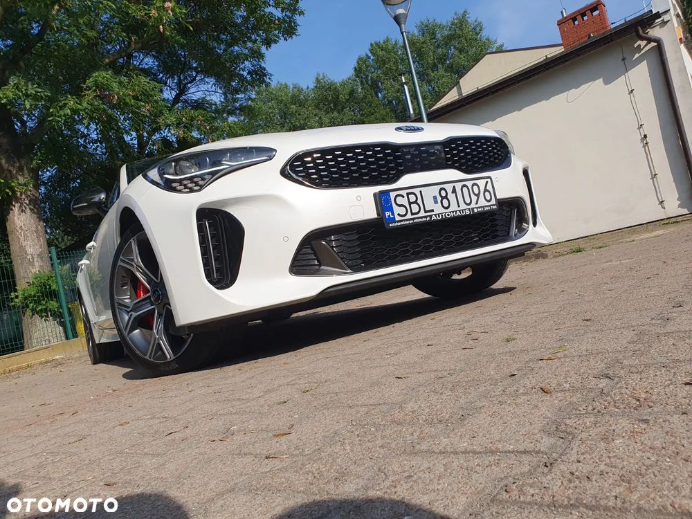 Kia Stinger 3.3 T-GDI V6 GT AWD - 30