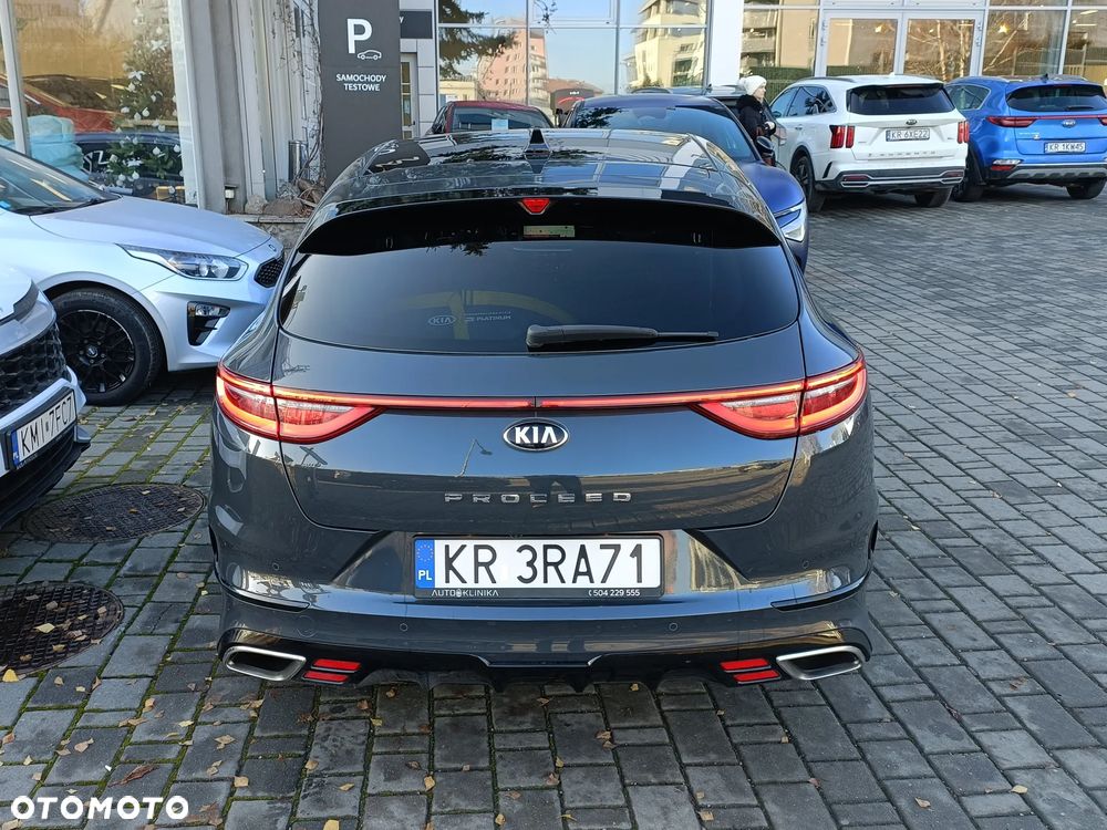 Kia ProCeed - 6