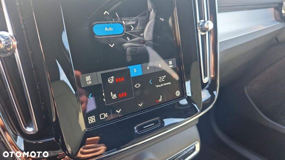 Volvo XC 40 - 20