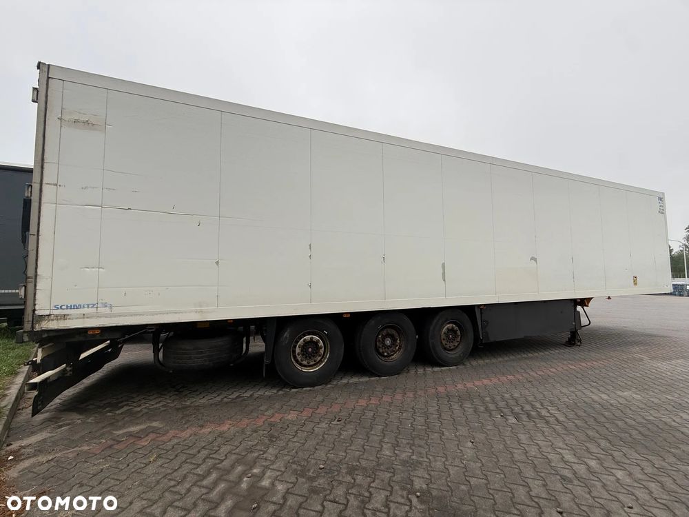 Schmitz Cargobull SKO 24 - 4