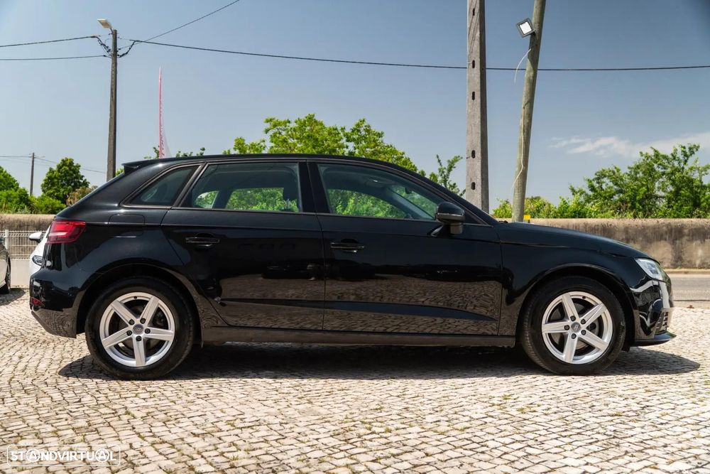 Audi A3 Sportback 1.6 TDI Design - 11