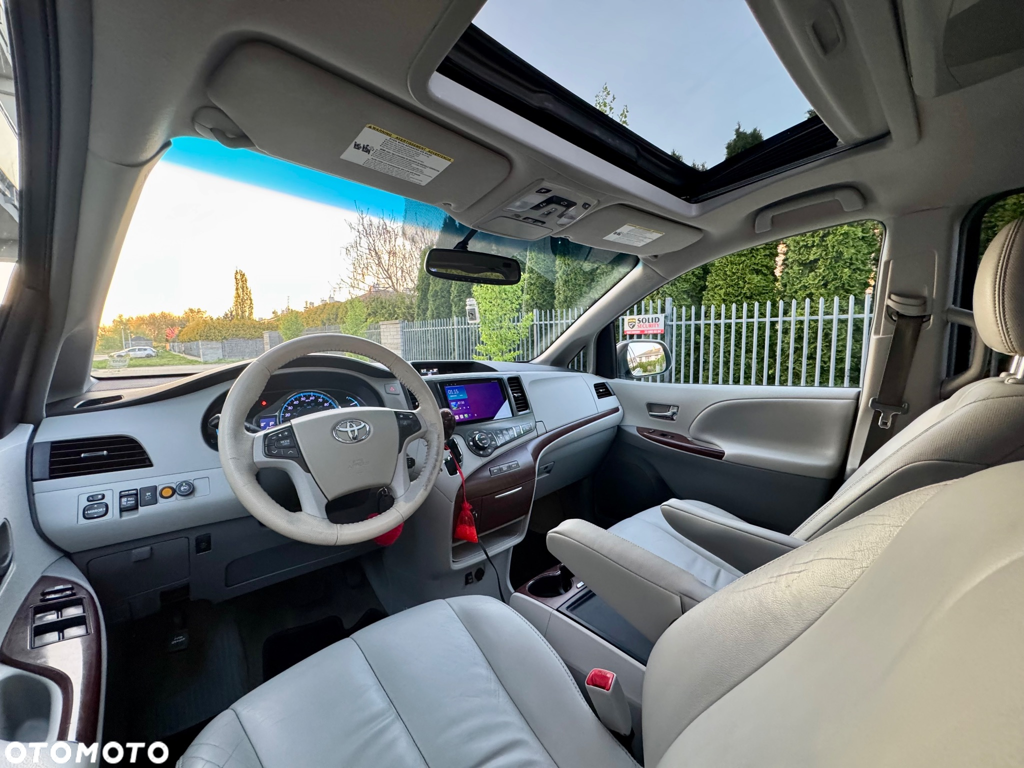 Toyota Sienna 3.5 V6 - 7