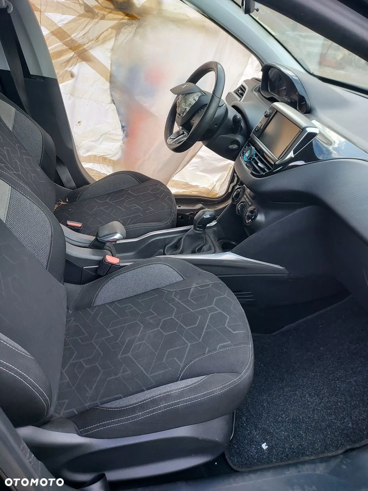 Peugeot 2008 1.2 Pure Tech Active - 5