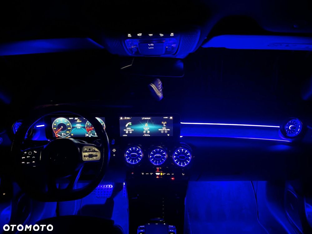 Mercedes-Benz CLA 220 7G-DCT - 18