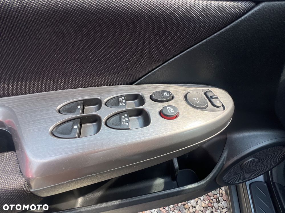 Honda Civic 1.4 i-VTEC Comfort - 17