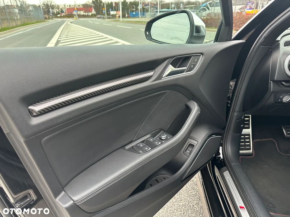 Audi S3 - 11