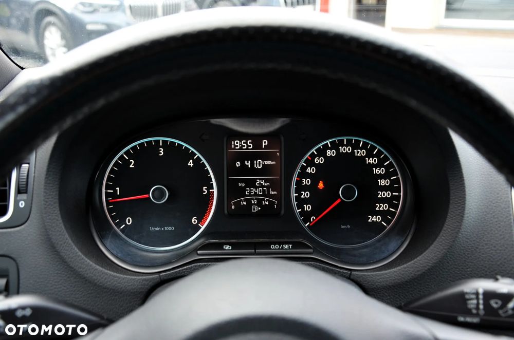 Volkswagen Polo Cross 1.6 TDI DPF DSG - 22