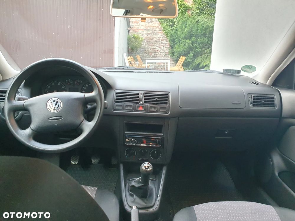 Volkswagen Golf - 7