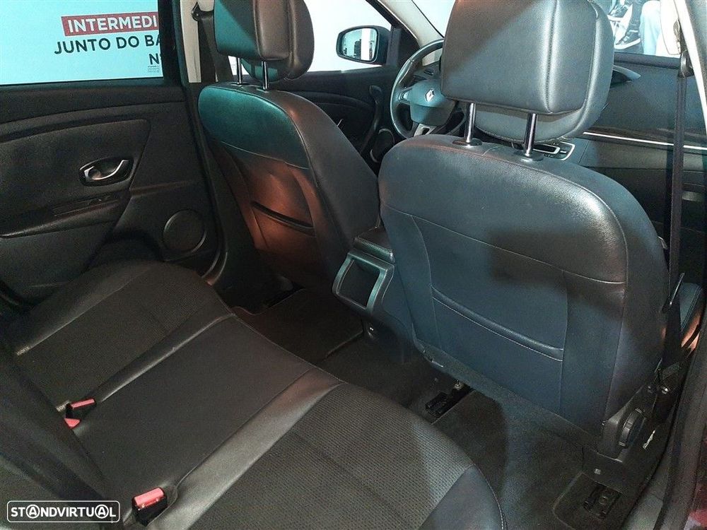 Renault Mégane Sport Tourer 1.5 dCi Dynamique S - 25