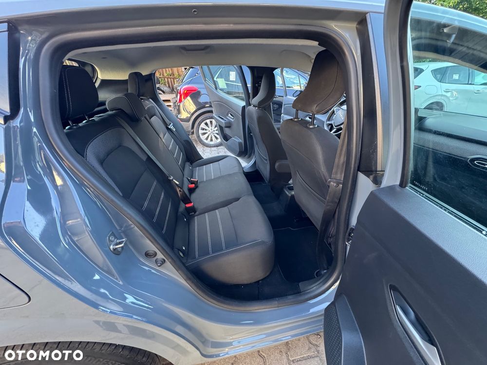 Dacia Sandero - 9