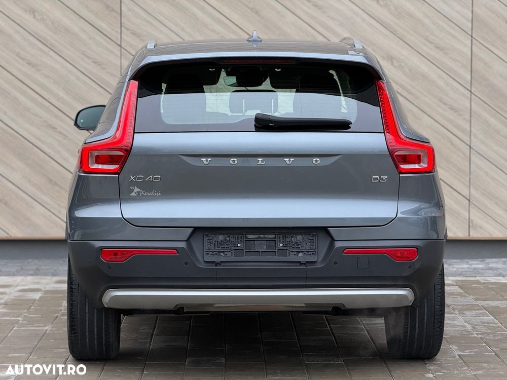 Volvo XC 40 D3 Momentum - 11