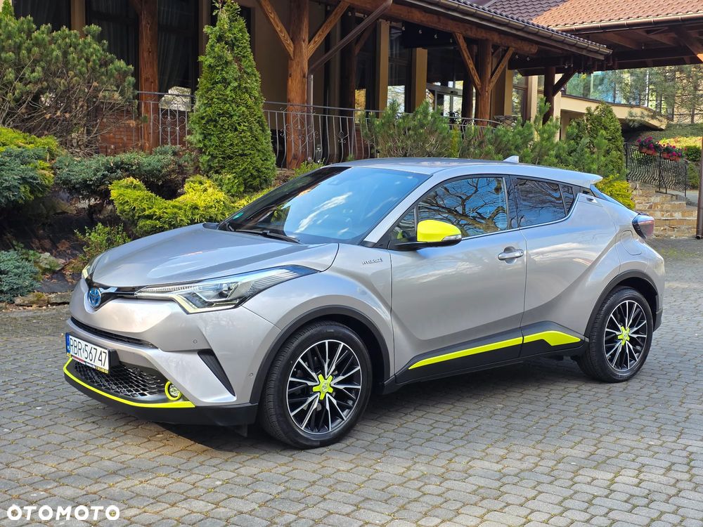 Toyota C-HR 1.8 Hybrid Neon Lime powered by JBL - 23
