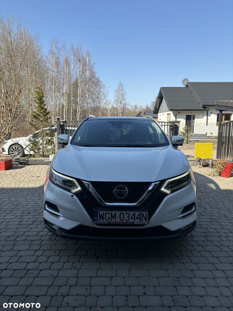 Nissan Qashqai 1.3 DIG-T N-Connecta DCT - 2