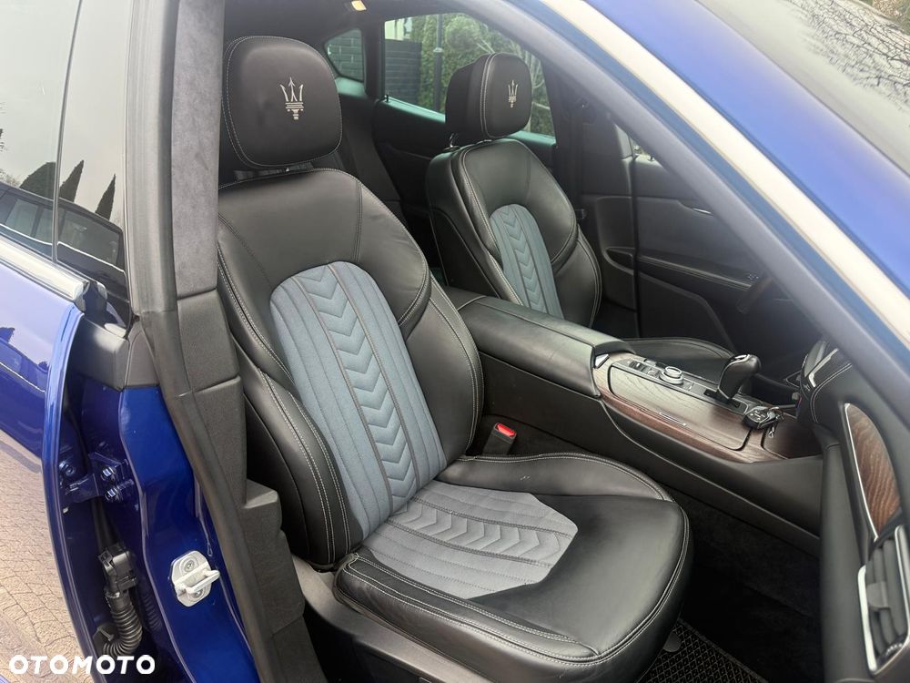 Maserati Levante S Q4 - 25