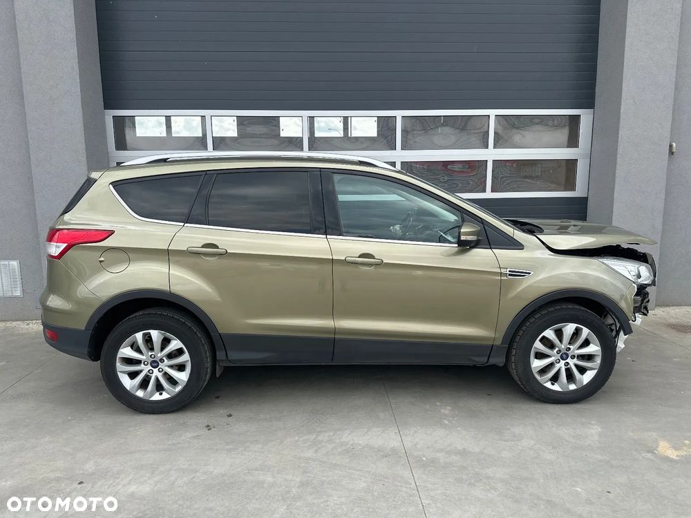 Ford Kuga - 3