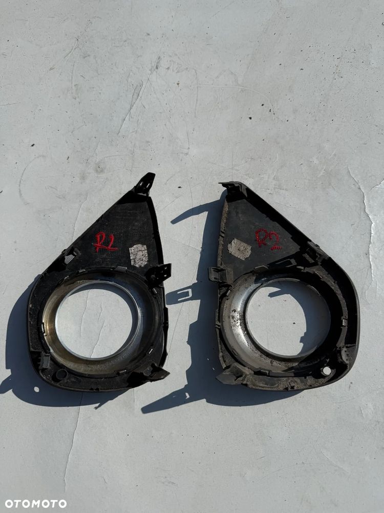 TOYOTA YARIS III KRATKA ZDERZAKA HALOGENU LEWA 81482-0D270 - 2