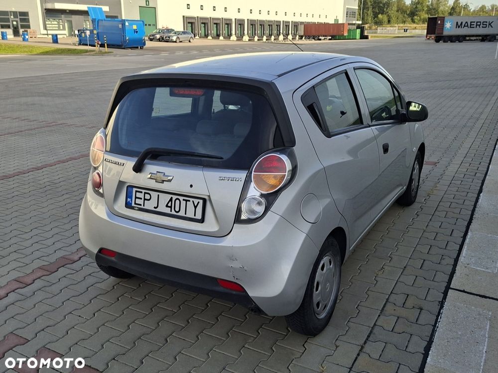 Chevrolet Spark - 5