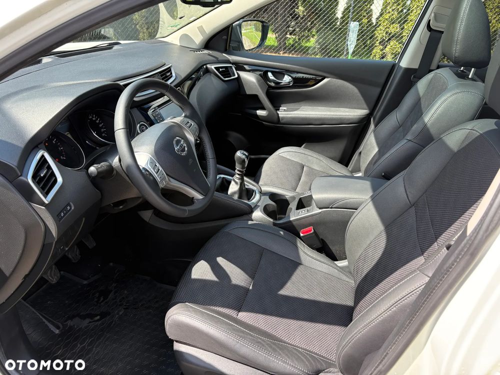 Nissan Qashqai 1.6 DIG-T Tekna+ - 9