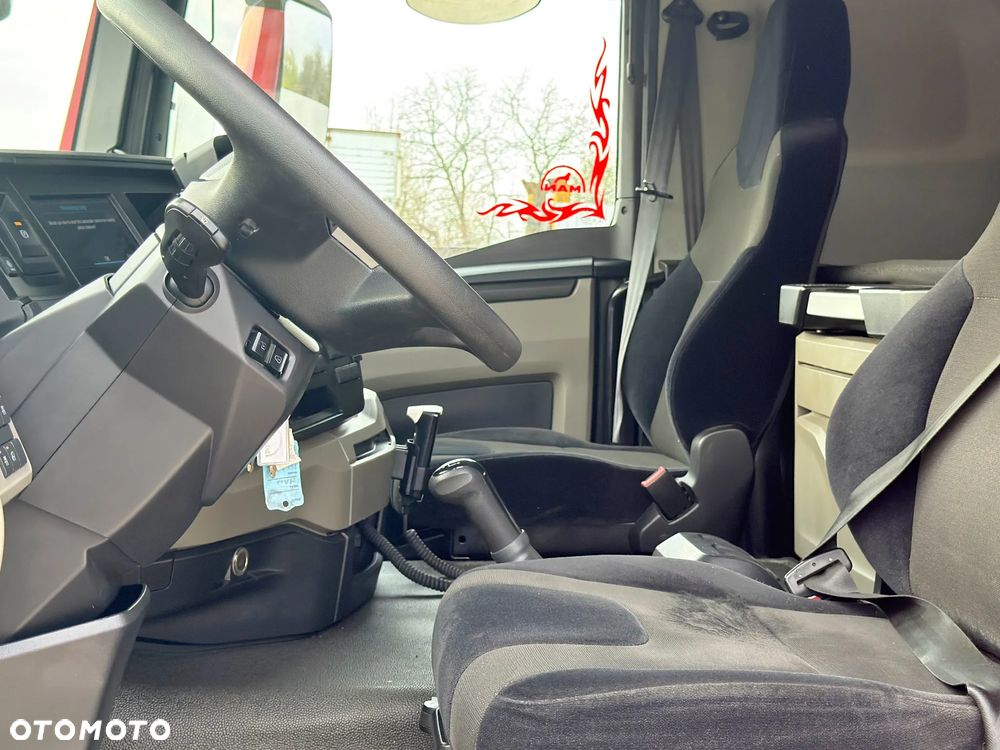 MAN TGL 8.220 * CHŁODNIA * STAN BDB - 11