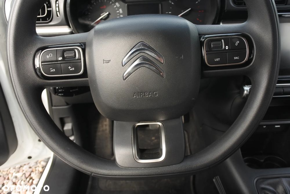 Citroën C3 Pure Tech 82 SHINE - 16