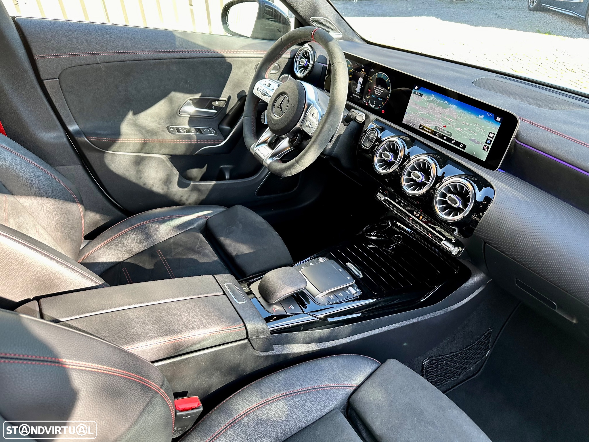 Mercedes-Benz CLA 45 AMG S 4Matic+ Shooting Brake Speedshift 8G-D - 41