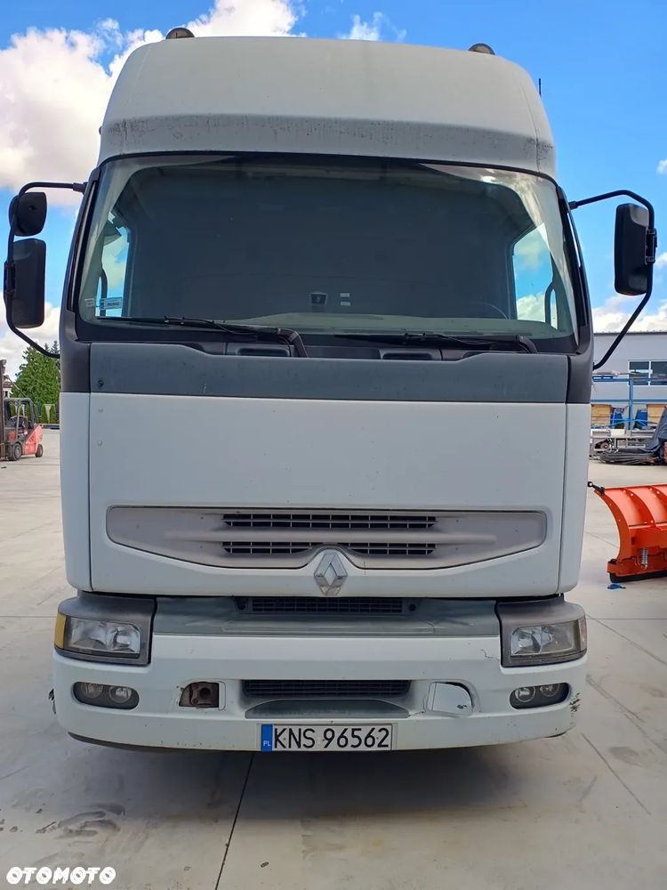 Renault Premium - 2