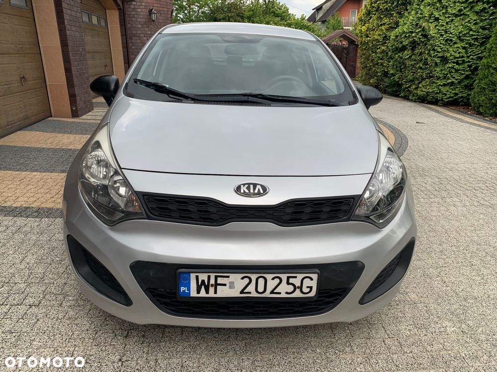 Kia Rio 1.4 M - 26