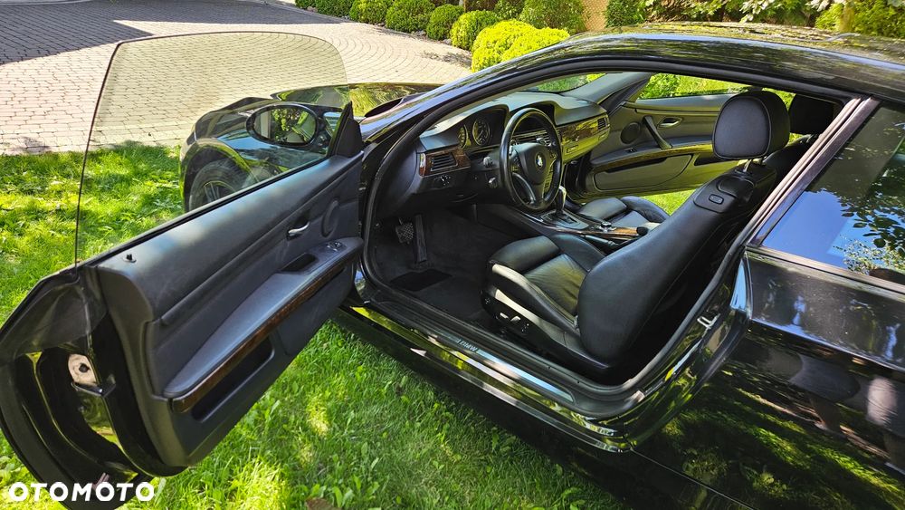 BMW Seria 3 335i xDrive - 18