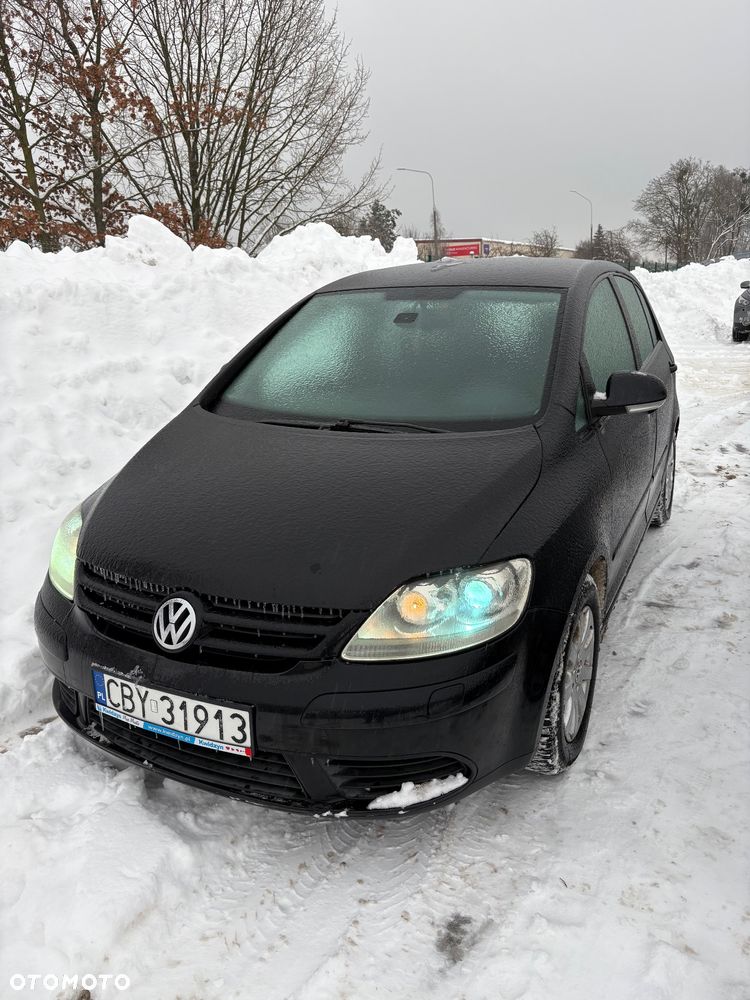 Volkswagen Golf Plus - 15