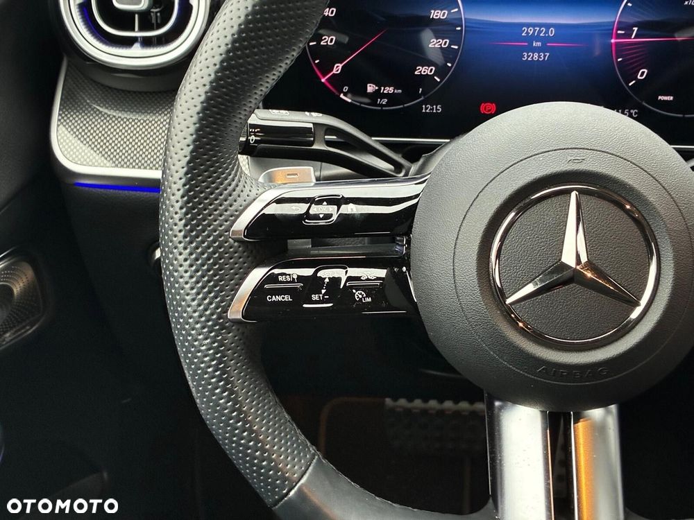 Mercedes-Benz GLC - 11