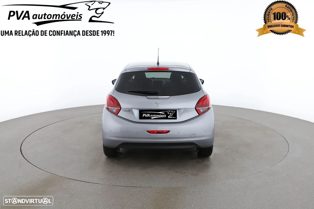 Peugeot 208 1.5 BlueHDi Signature - 6