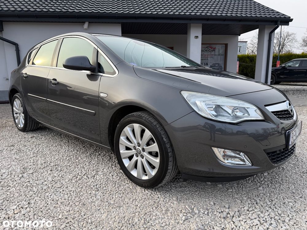 Opel Astra 1.4 T Cosmo - 5
