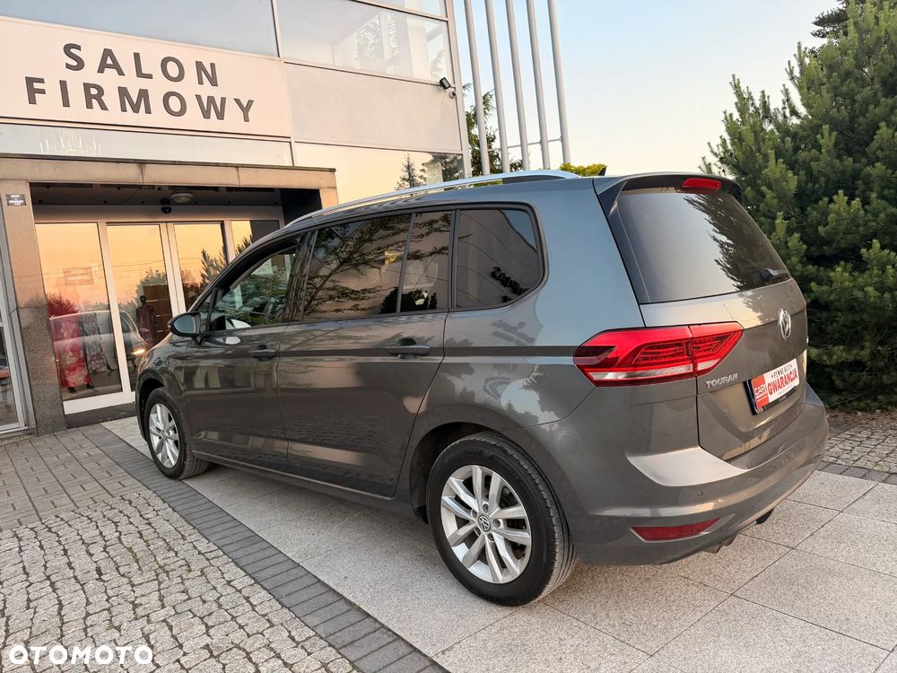 Volkswagen Touran 2.0 TDI BMT Highline - 17