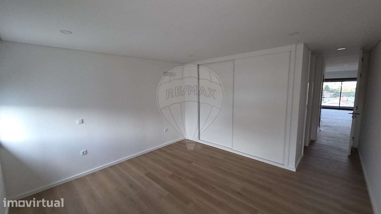 Apartamento T2 para arrendamento - Grande imagem: 2/20