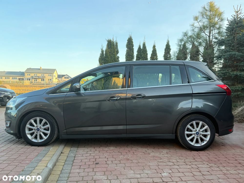 Ford Grand C-MAX - 3