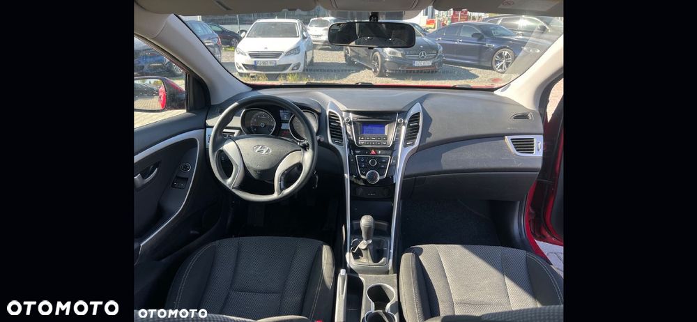 Hyundai i30 - 11