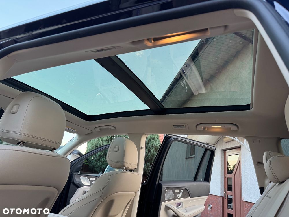 Mercedes-Benz GLS 400 d 4-Matic - 17