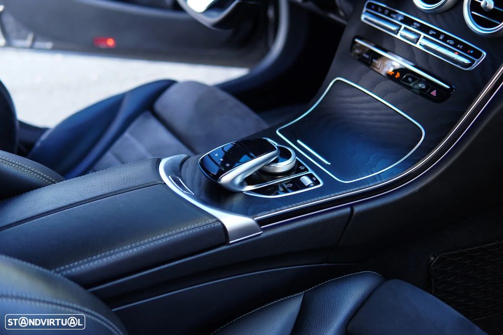 Mercedes-Benz C 300 - 48