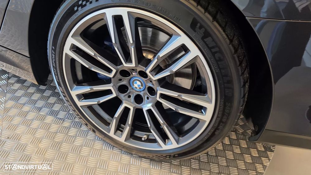 BMW i5 eDrive40 Pack Desportivo M Pro - 34