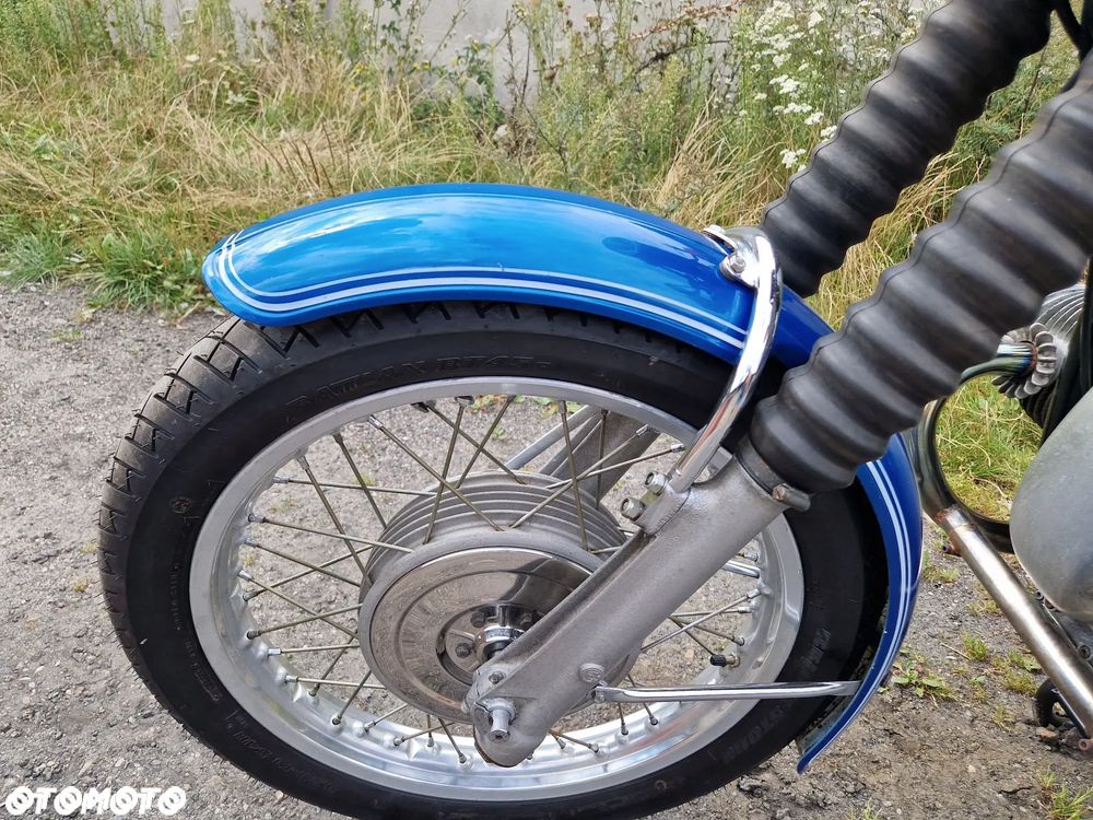 BMW R - 6