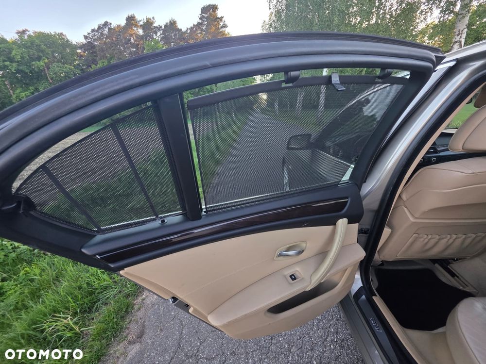 BMW Seria 5 - 16