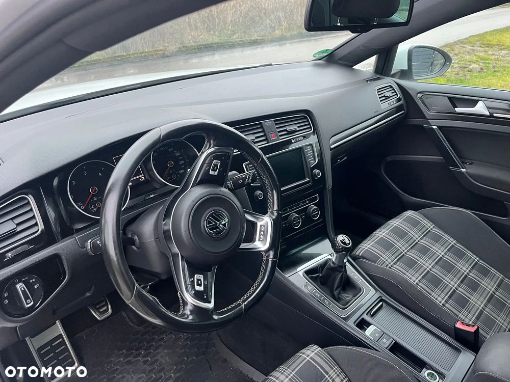 Volkswagen Golf Variant GTD BlueMotion Technology - 10