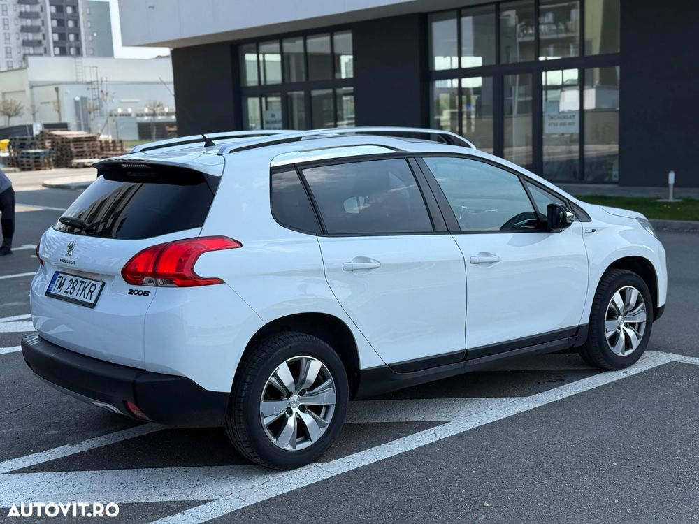 Peugeot 2008 PureTech 82 Active - 3