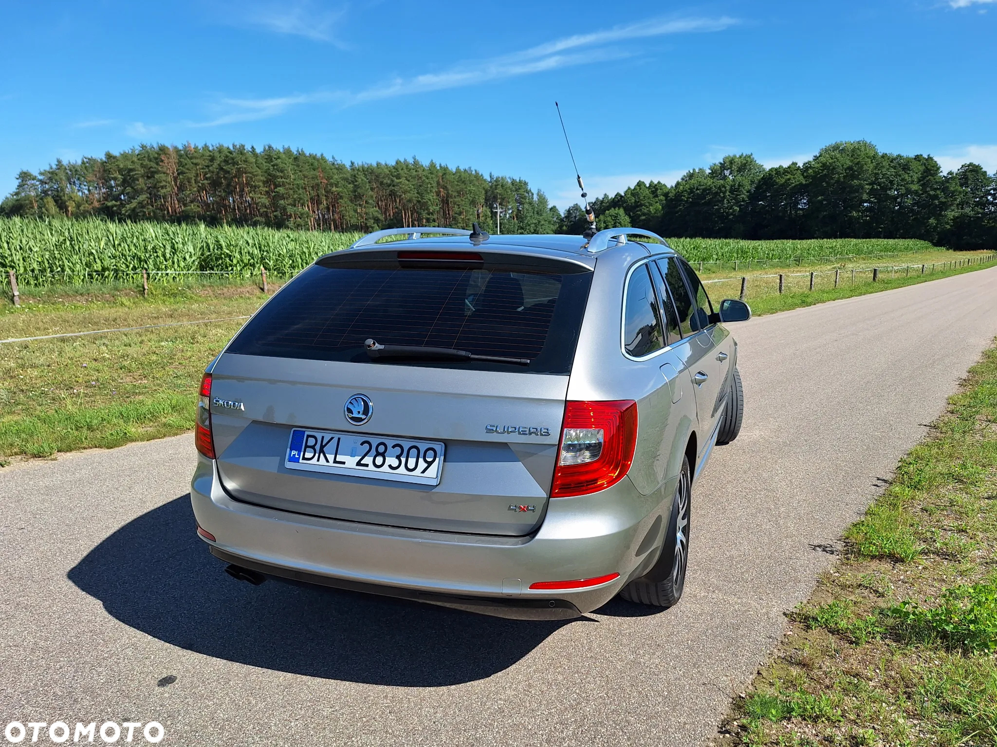 Skoda Superb 2.0 TDI 4x4 Platinum DSG - 3