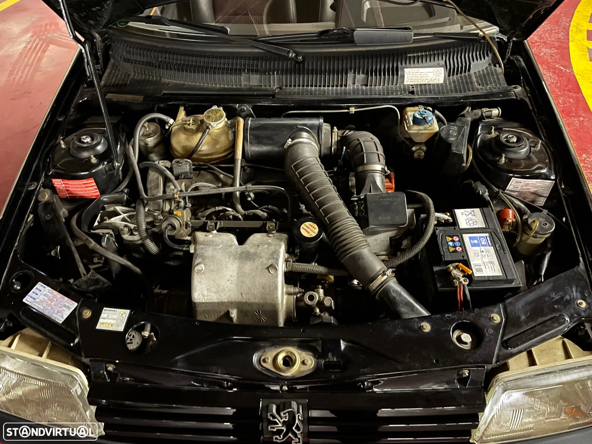 Peugeot 205 1.6 GTi - 16