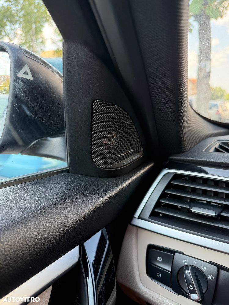 BMW Seria 3 - 18