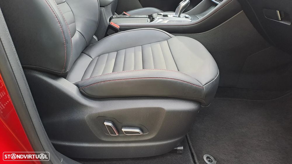 MG EHS 1.5 T-GDI Plug-in Hybrid Luxury - 19