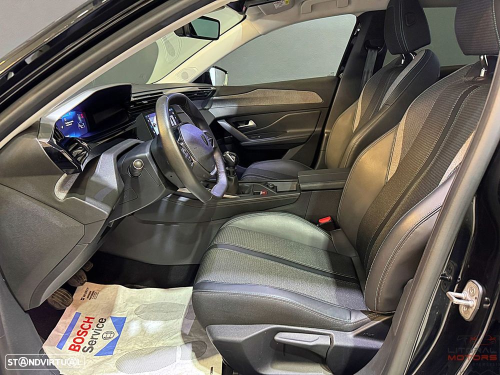 Peugeot 308 1.2 PureTech Allure - 15